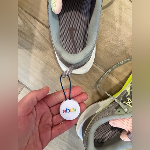 Nike Women's Pegasus Trail 5 Running Shoes, green pink, sz 10, NWB - Picture 8 of 8